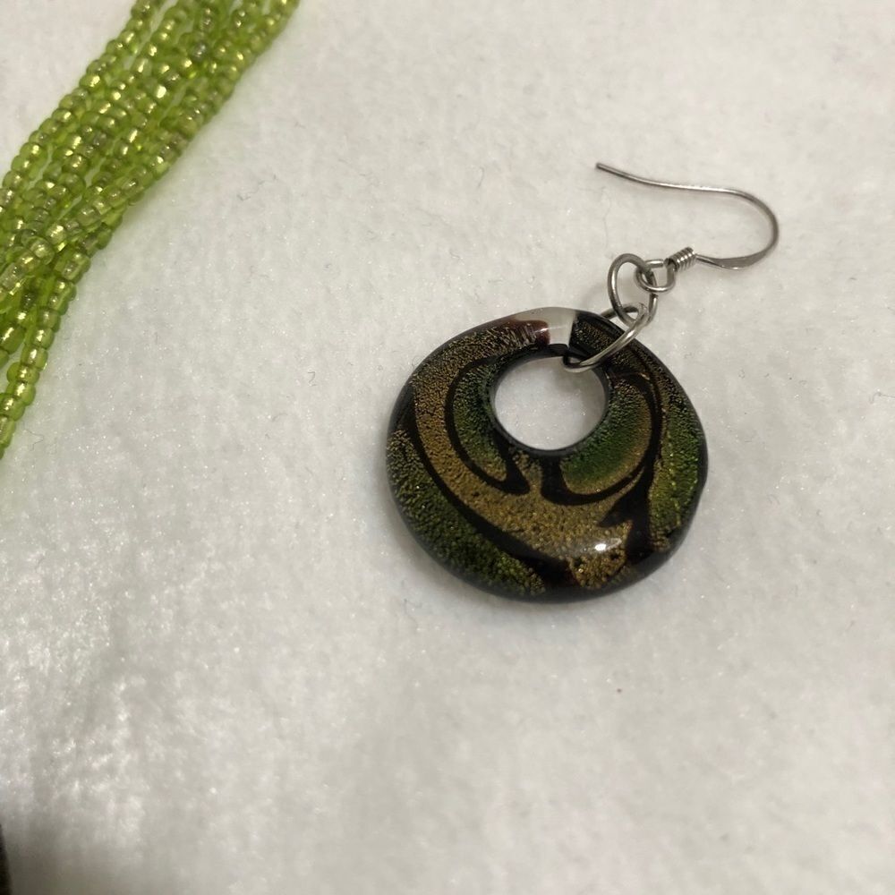 Glass Pendant Necklace with Earrings Set‎ - Picture 6 of 10